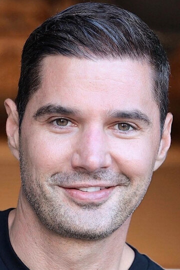Никола Кент