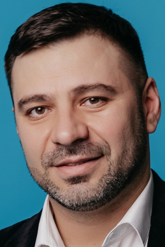 Василий Бичев